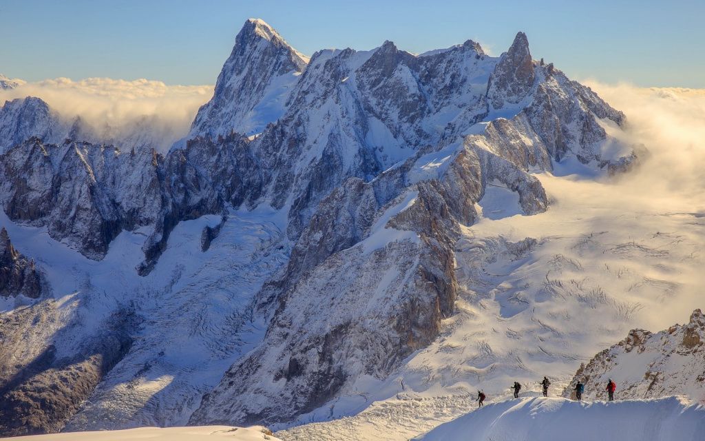 11a_Mont-Blanc-sq.jpg 11a_Mont-Blanc-sq.jpg